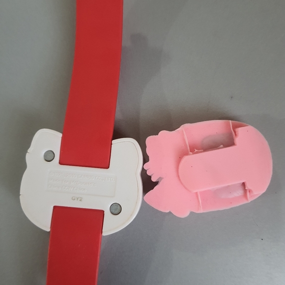 Hello KittyxMacDonald's Watch - Picture 3 of 4